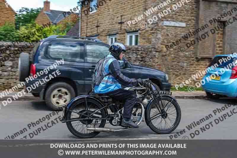 Vintage motorcycle club;eventdigitalimages;no limits trackdays;peter wileman photography;vintage motocycles;vmcc banbury run photographs